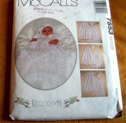 7553 INFANT CHRISTENING GOWN, SLIP, BONNETS PATTERN NB - 18 LBS
